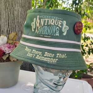 LAID BACK CO. GENUINE ANTIQUE PERSON WITH PINS BUCKET HAT XL UNISEX NEW THRIFTER
